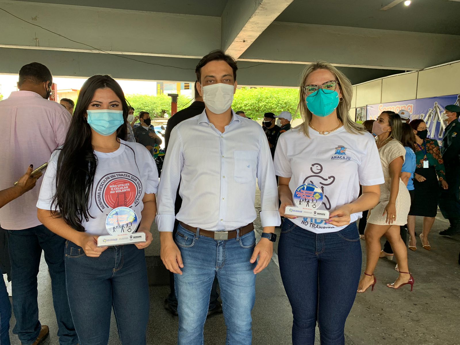 Órgãos municipais recebem homenagem por serviços voltados à segurança no trânsito - SMTT Aracaju